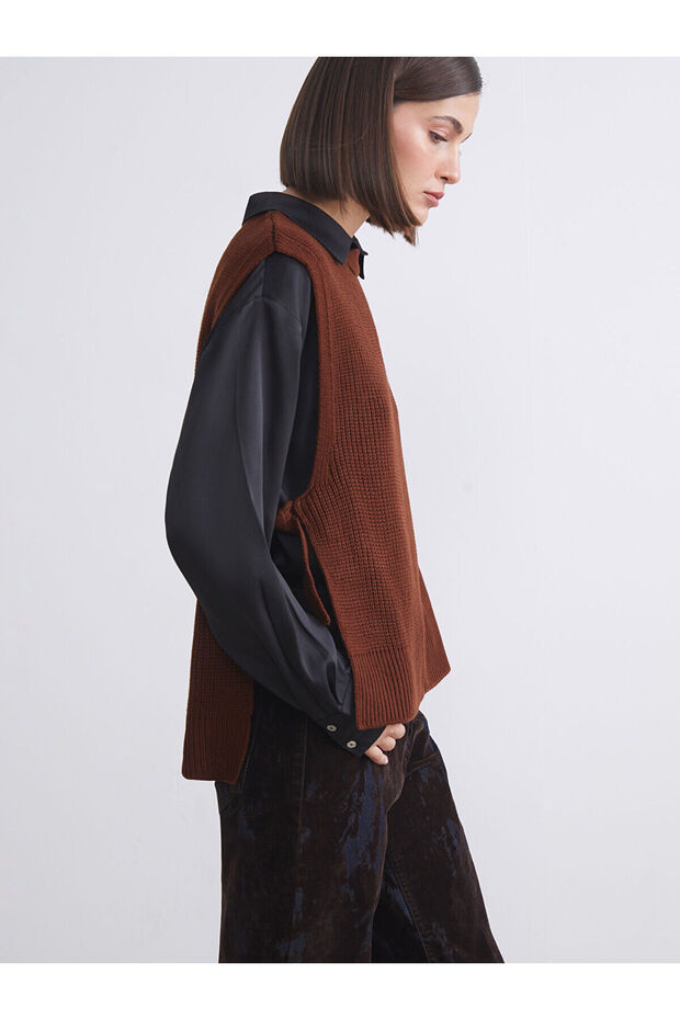 Brown Crew Neck Women's Knitwear Sweater