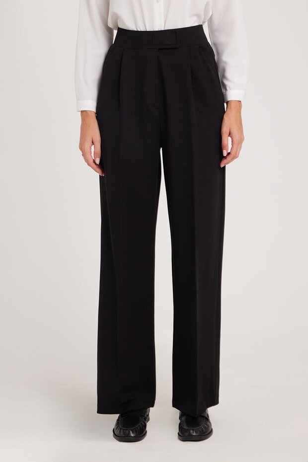 Women's Regular Fit Classic Cut Velcro Closure Wide Leg Black Trousers