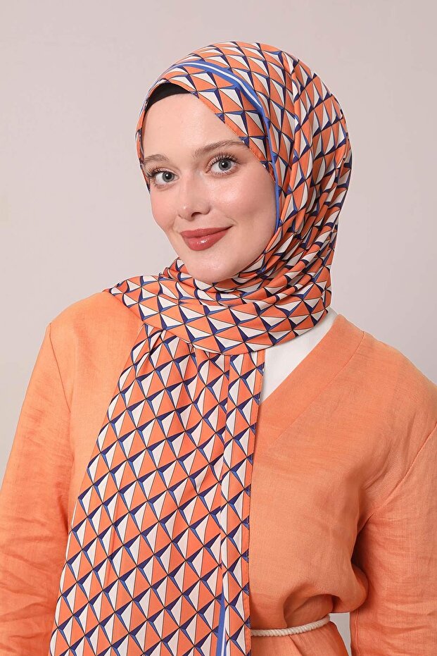 شال نادي بنمط مثلث برتقالي - 3