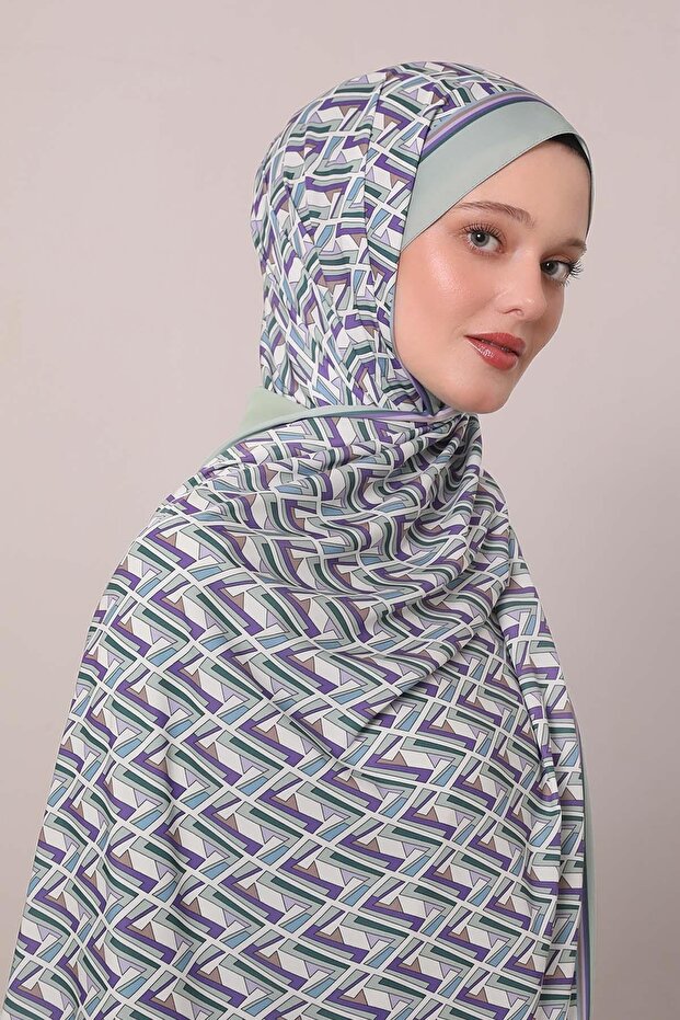 شال نادي بنمط متعرج باللون الأخضر النعناعي - 3