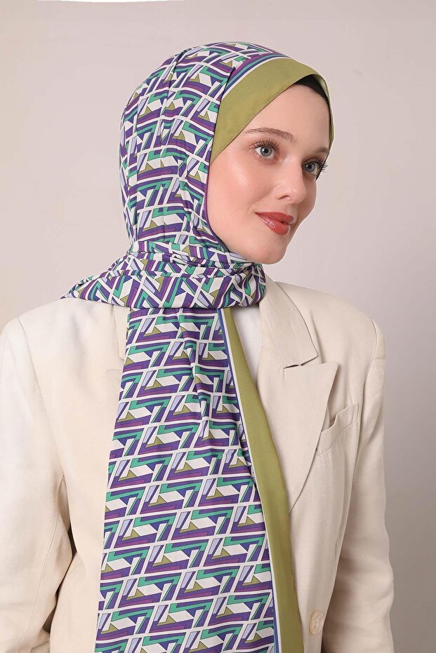 Oil Green Zigzag Pattern Club Shawl