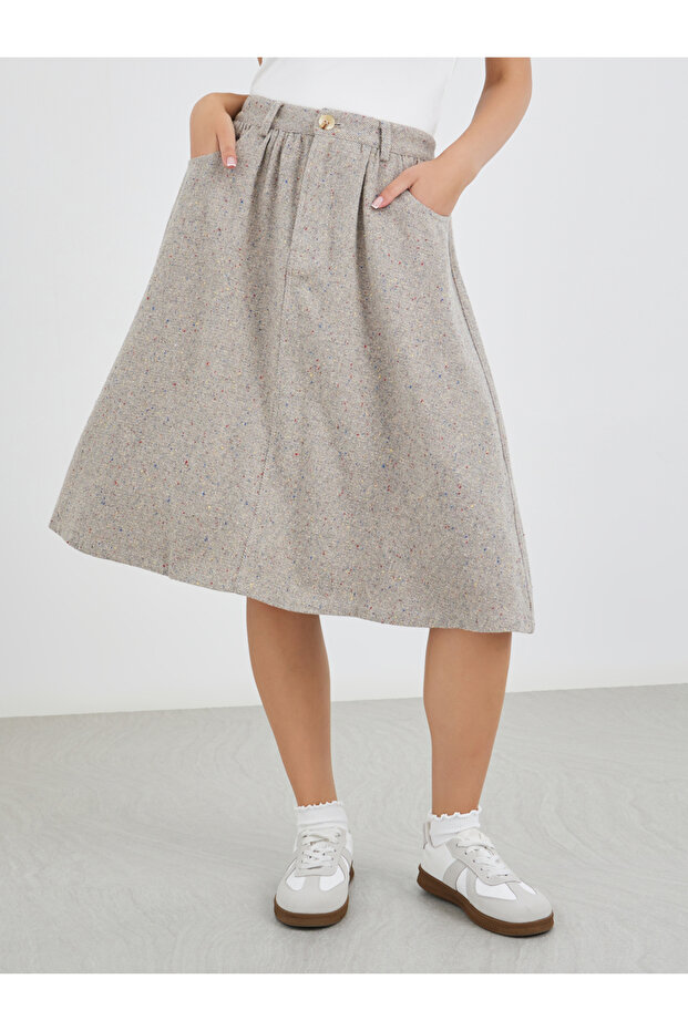 تنانير متوسطة الطول بتصميم A سادة - 2