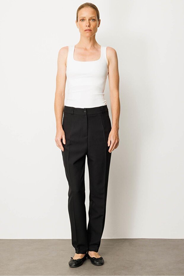 Women's Double Bridge Filet Pocket Fabric Trousers Black
