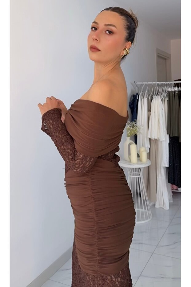 Kahverengi elbise - 4
