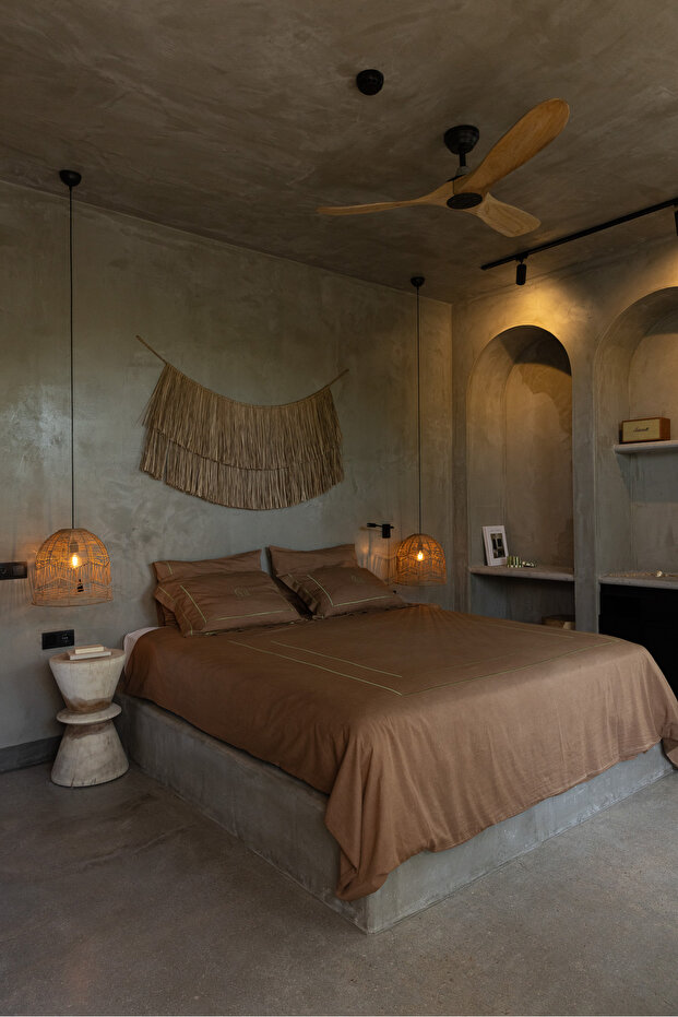 Brown Bedding Set - 1