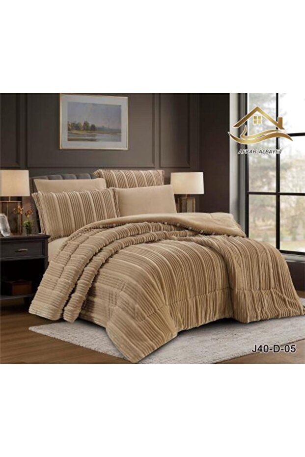 طقم أغطية سرير شتوي فاخر لشخصين (6 قطع) - 1
