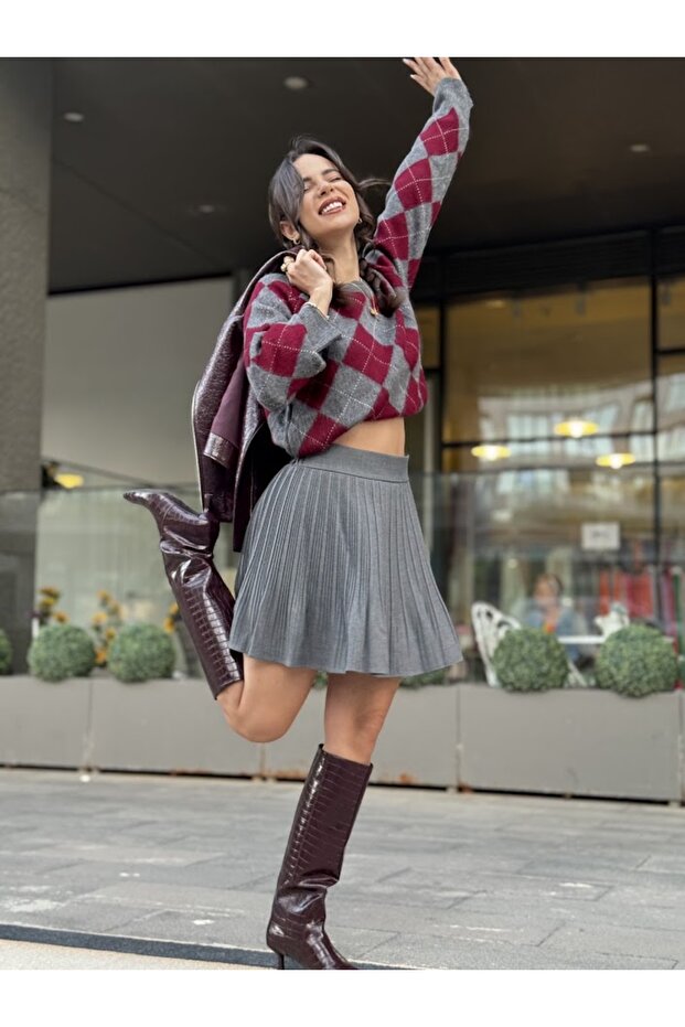 Piliseli Şort Etek - 2