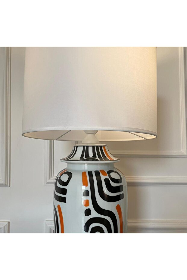 أبجورة طاولة بتصميم أنيق وعصري من شيهون - 3