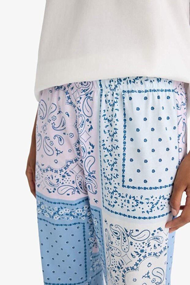 Pijama Takımı Regular Fit Kısa Kollu Üst Desenli Uzun Alt-Fall in Love (25 AU) - 7