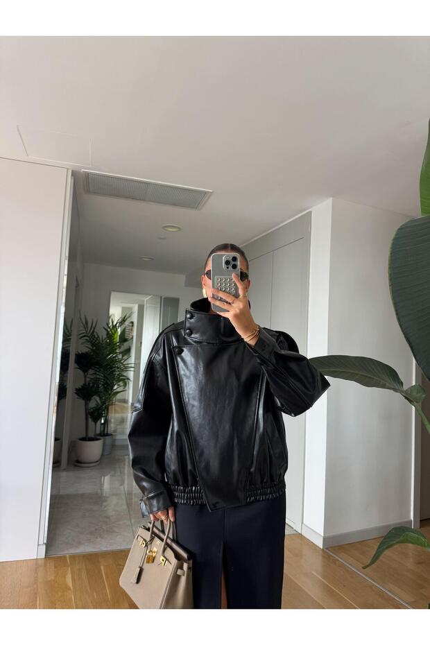 Trendi, túlméretezett, virágmintás, állógalléros bőrdzseki - 3