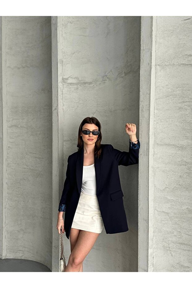 سترة بليزر فاخرة مبطنة بنمط الفهد - 1