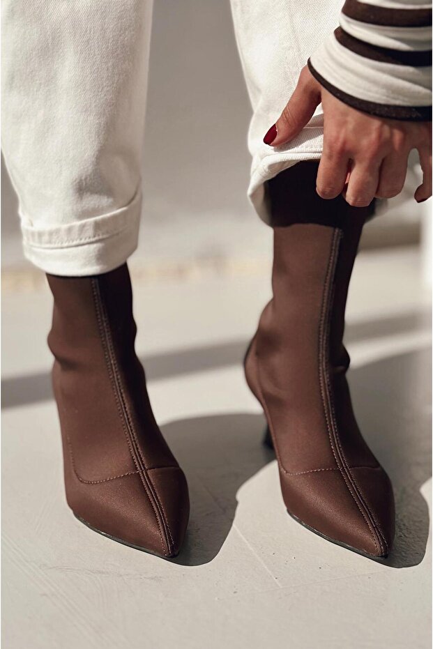 Loravo Dalgıç İnce Topuklu Acı Kahve Çorap Bot - 3