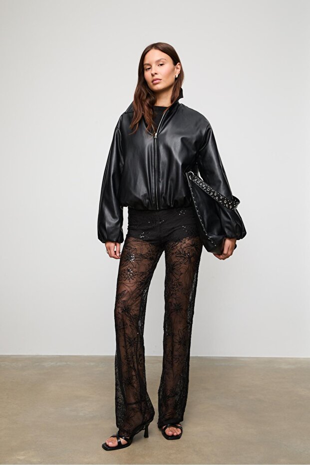 Pullu işlemeli dökümlü pantolon - 1