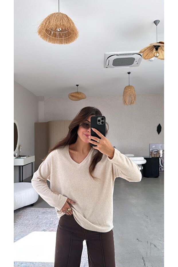 Bej V Yaka Yumoş Basic - 4