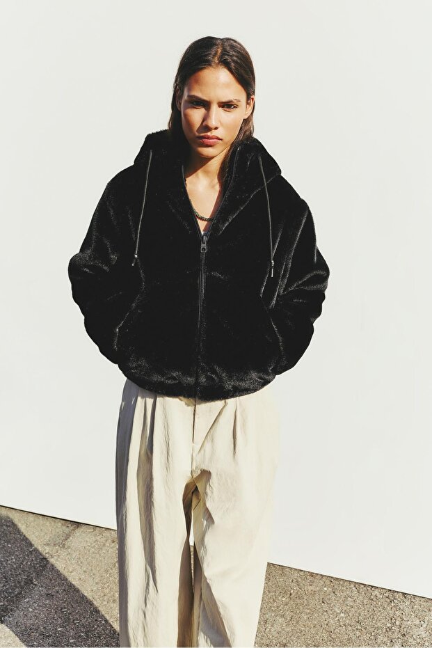 Kapüşonlu suni kürk ceket - 1