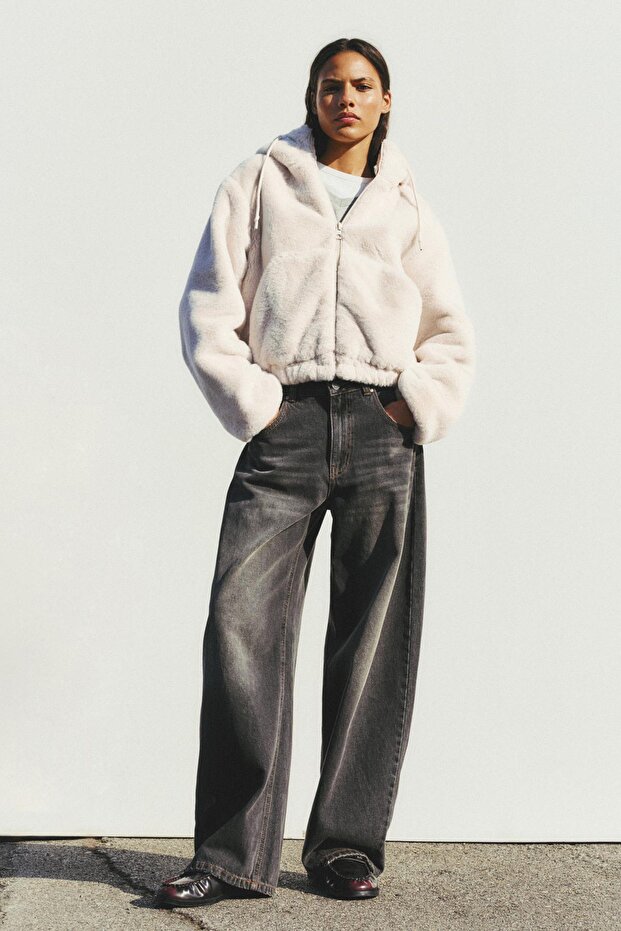 Kapüşonlu suni kürk ceket - 1