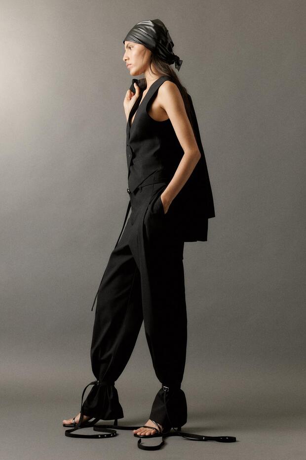 Düğmeli kruvaze yelek - 1