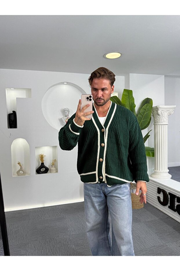 Gold Düğme GG Örgü Hırka - 1