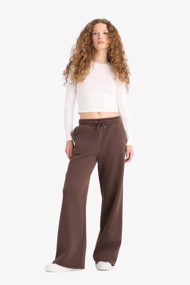 Straight Fit Beli Bağcıklı Cepli Düz Paça Eşofman Altı A0954AX25WN - 1