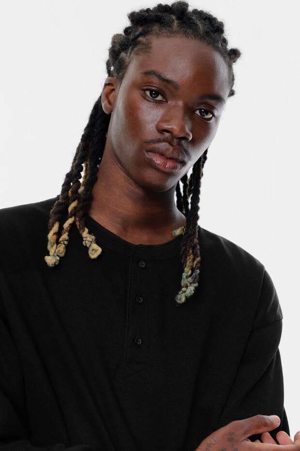 Düğmeli yaka düğmeli tişört - 5