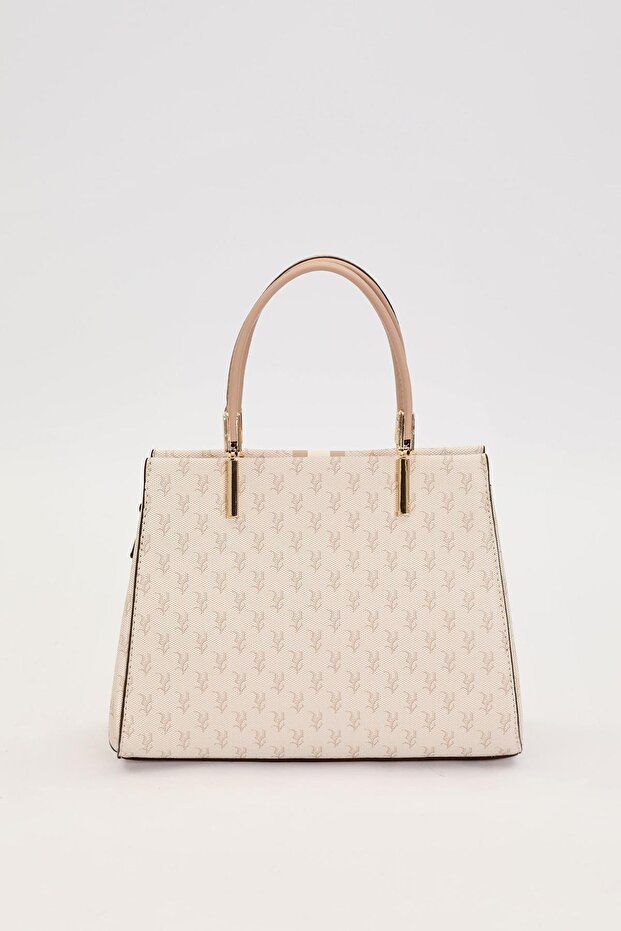 حقيبة يد منقوشة بنمط مونوغرام من فرو المنك - 4