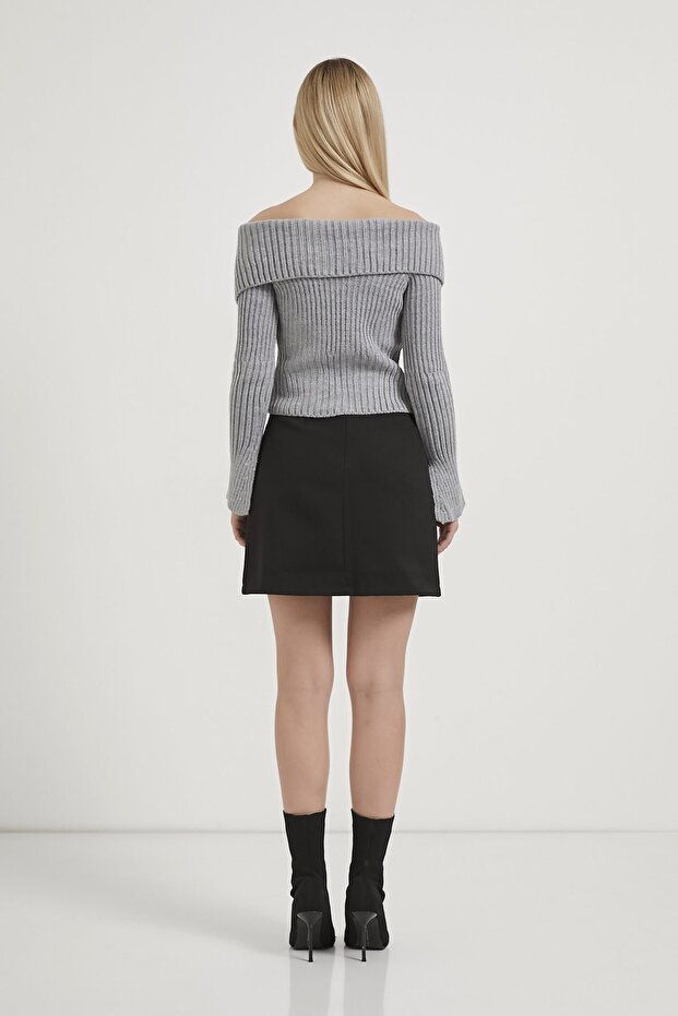 Kadın Devrik Yaka Yırtmaçlı Basic Gri Crop Hırka - 5