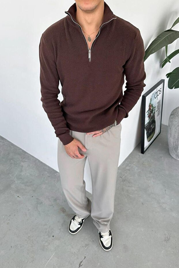 Brown Basic Ribbed Half Zip Relaxed Sweater - 1