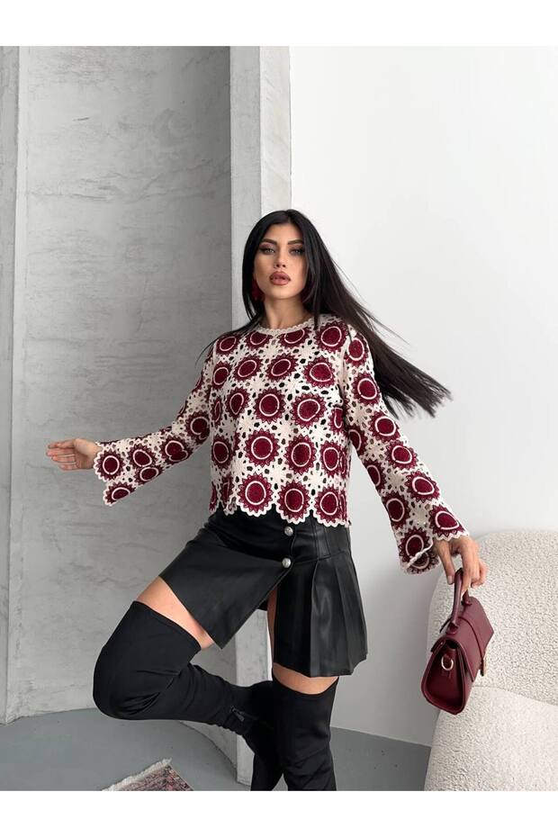Women's Crochet Embroidered Floral Pattern Long Sleeve Blouse