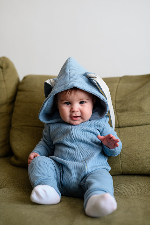 Jumpsuit with ears - 3