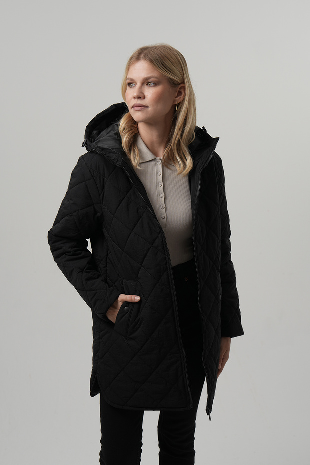 Women's Black Coat Baklava Pattern Quilted Long Women's Coat