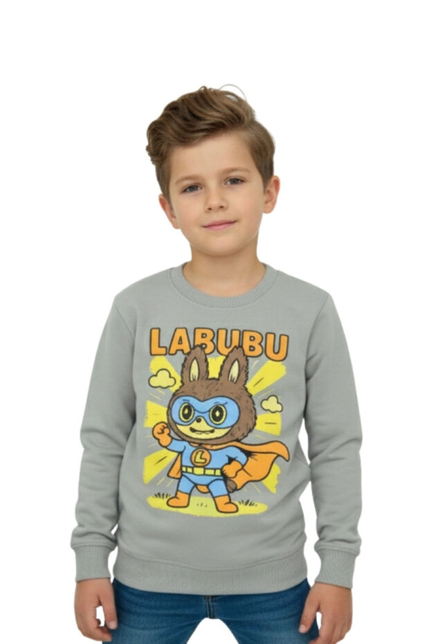 بلوزة للأولاد مطبوعة بطبعة لابوبو - 1