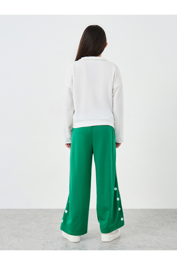 طقم بلوزة بياقة سادة وبنطال رياضي للمراهقين - 4