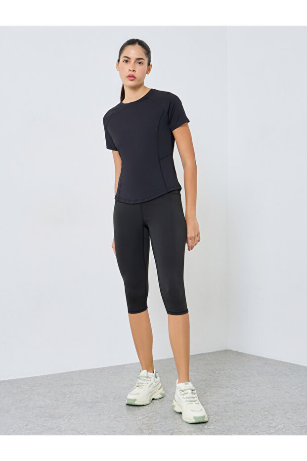 الجزء العلوي من القماش الشبكي المنحني من الخلف - 2