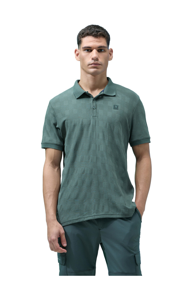 قميص بولو رجالي جاكار بقصّة Slim Fit