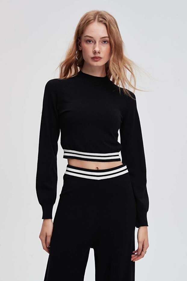 Solid Striped Long-Sleeve Top - 5