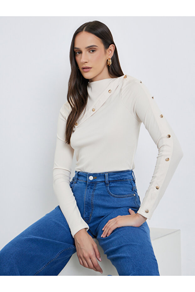 Buttoned Detail Long Sleeve Top