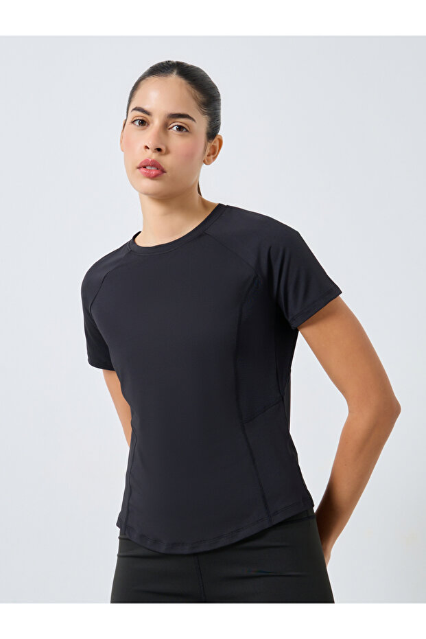 الجزء العلوي من القماش الشبكي المنحني من الخلف - 1