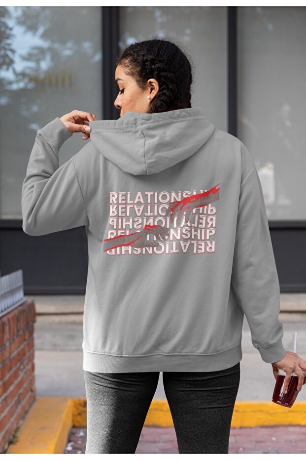 سترة بقلنسوة مطبوعة ملونة من RELATIONSHIP