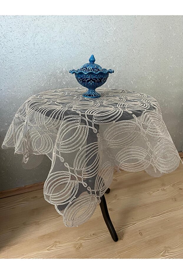 Fiskos Tulle Laced Tablecloth