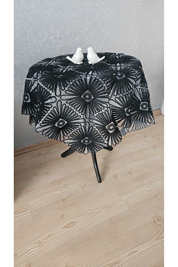 Fiskos Tulle Laced Tablecloth