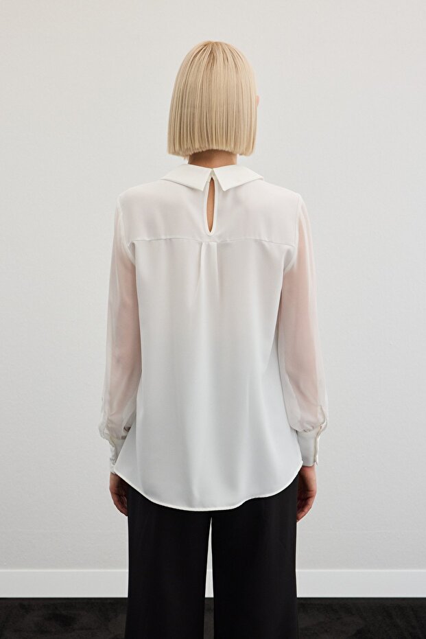 Lässige Bluse mit Accessoires - Ecru - 8