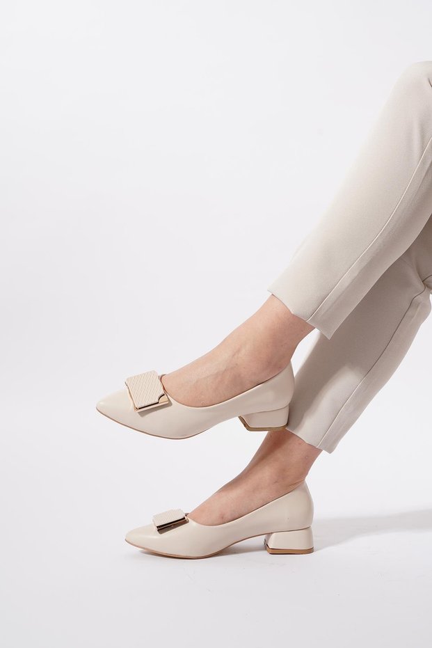 Lebes Striped Buckle Heeled Women's Ballerinas Beige Skin