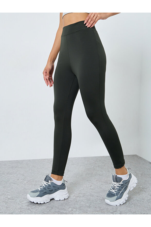 بنطال ضيق أساسي بحزام خصر عريض - 2