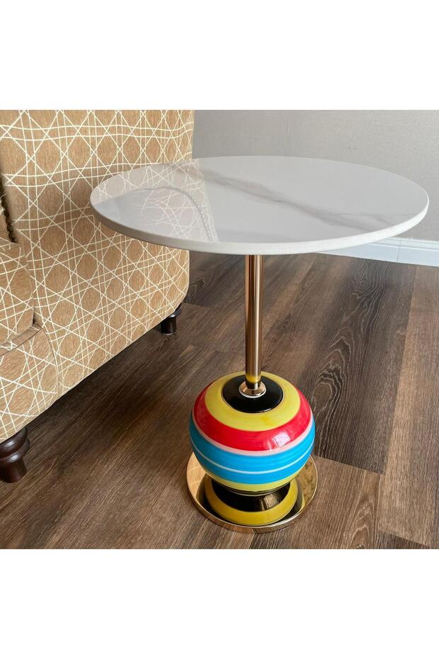 Shehon Side Table with a Stylish and Modern Design - 3