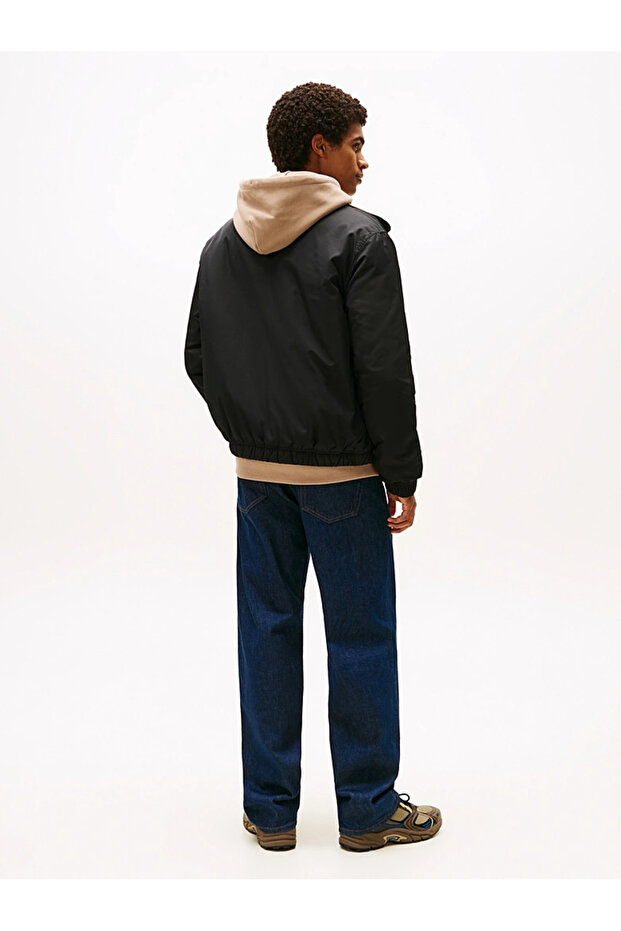 Erkek Marka Logolu Dik Yakalı Regular Fit Geri Dönüştürülmüş Polysterli Günlük Kullan - 3