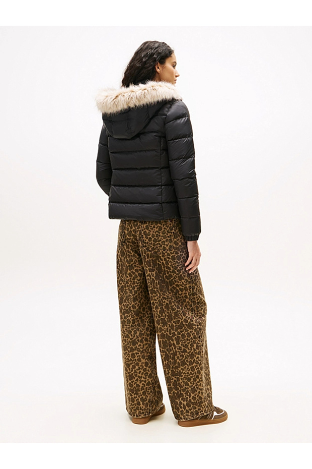 TJW Basic Kapüşonlu Kuş Tüyü Kadın Siyah Ceket DW0DW18312BDS - 3