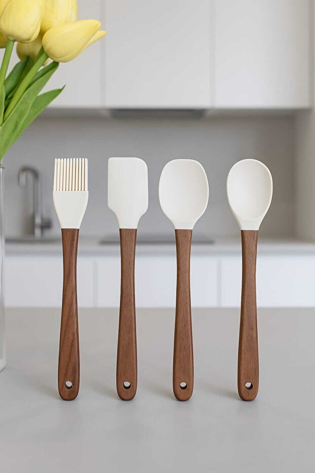 Set of 4 Mini Acacia Handle Spatulas