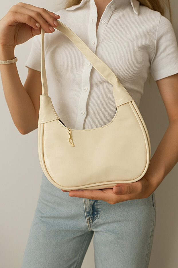 Luna Shine Shoulder Bag