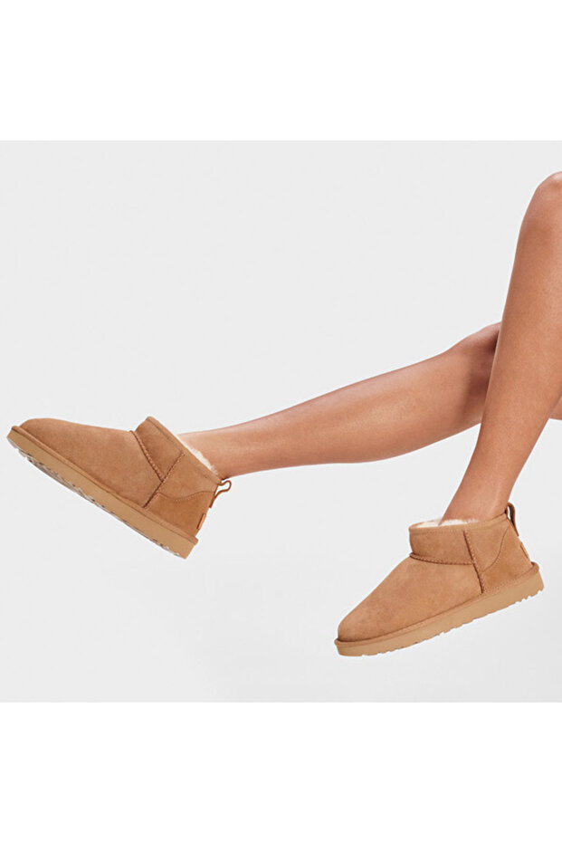 حذاء كلاسيكي فائق الصغر باللون البني للنساء من كلاسيك ألترا ميني - 7