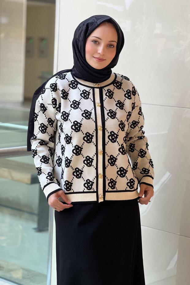 Gül Desenli Triko Hırka - 3